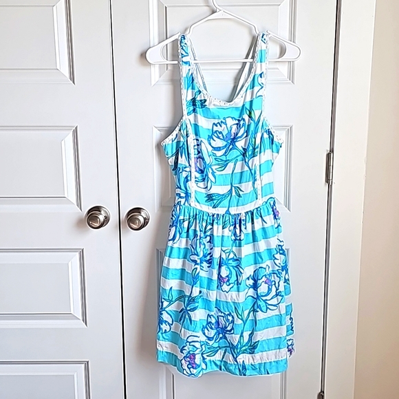 Lilly Pulitzer Sandrine Dress in Shorely Blue Pearl Detail Women Size 10 EUC - Picture 2 of 10